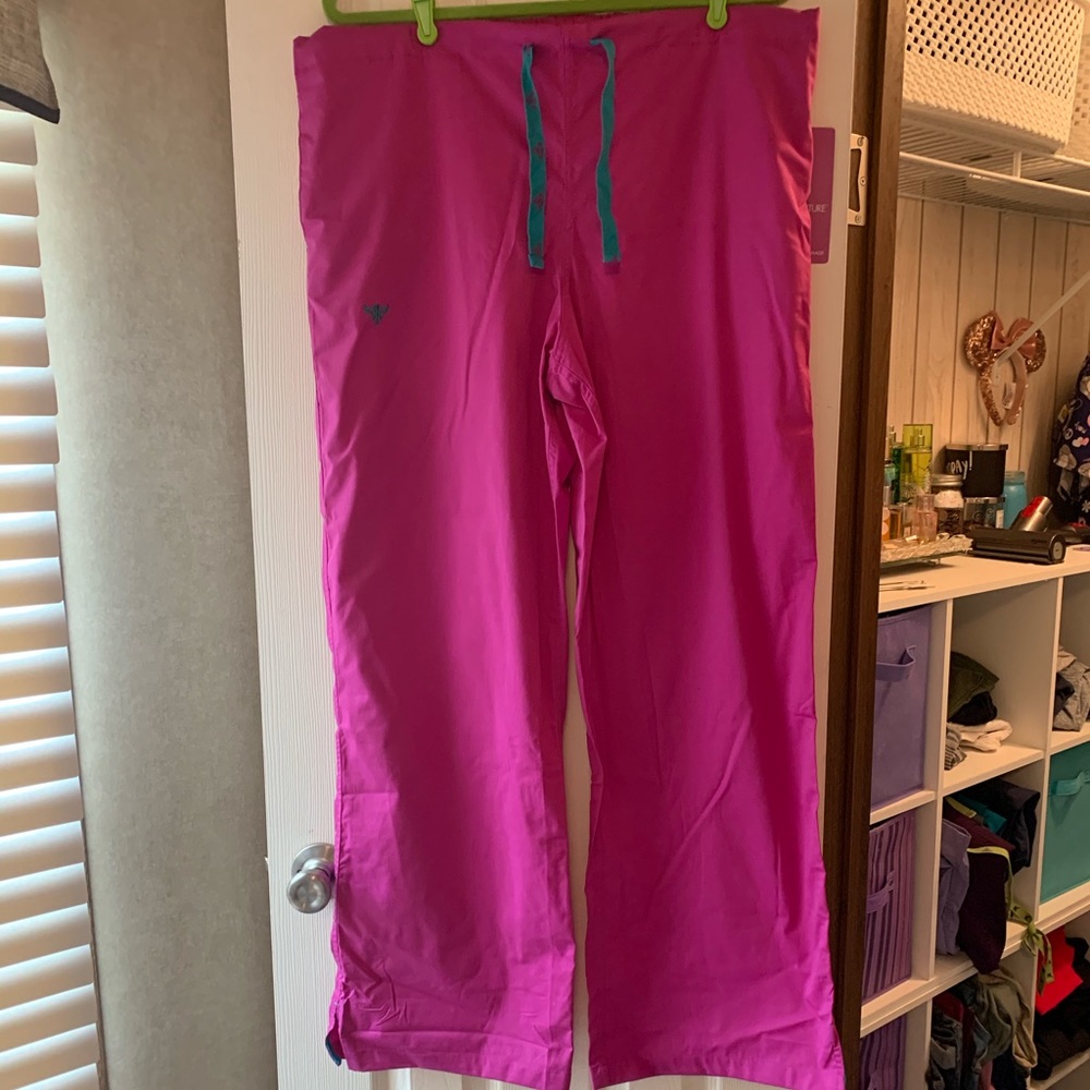 Med Couture Scrub Pants